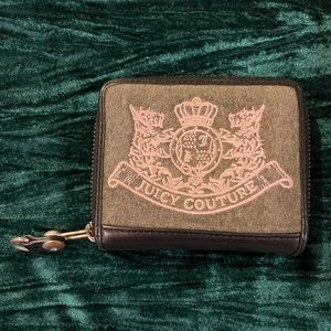 Juicy couture wallet in good condition